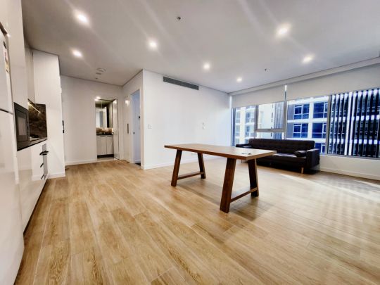 2 bed 1 bath-301 - Photo 1