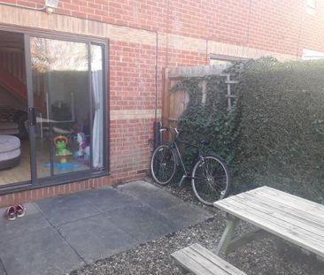 2 bedroom semi-detached house to rent - Photo 4