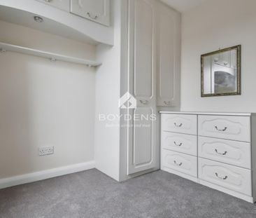 Silks Way, Braintree - Photo 4