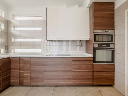 4 bedroom luxury Apartment for rent in Oeiras, Lisbon - Photo 5