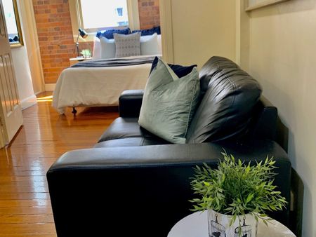 Unique furnished apartment at great location in Brisbane CBD! - Photo 4