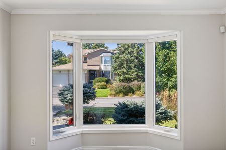 For Lease - 1873 DU CLAIRVAUX Road, Orleans - Convent Glen and Area, Ontario - Photo 4