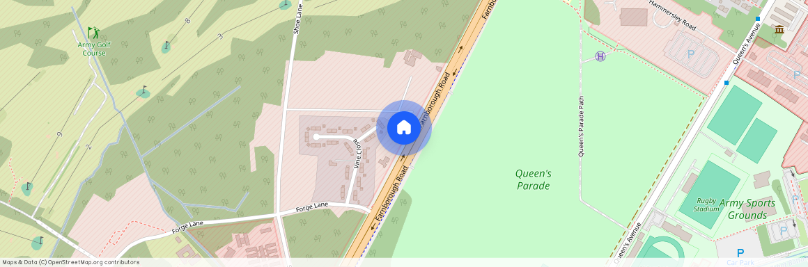 3 bedroom Semi-Detached House in Farnborough