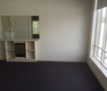 12/158 Williams Road, Prahran VIC 3181 - Apartment For Rent | Domain - Photo 2