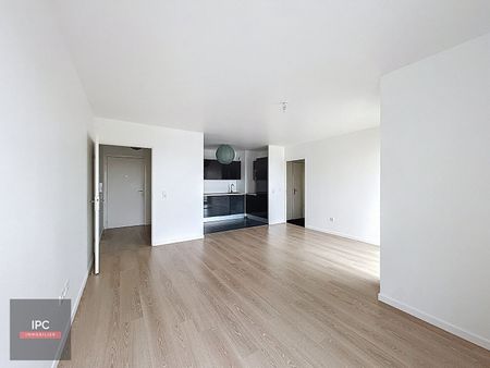 Location Appartement 3 pièces 65m² - Photo 4