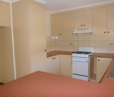 6 Birchman Court - Photo 4