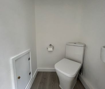 Highfield Park - Photo 2