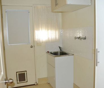 Beautiful 4 BR home - Photo 2