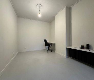 Instapklare woning met 3 slaapkamers en tuin te Roeselare - Photo 1