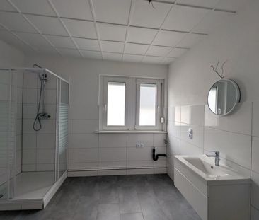 Neu sanierte, helle 2,5-Zimmer Wohnung in Rosbach vor der Höhe - Photo 3