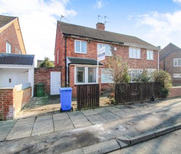 3 bedroom semi-detached house to rent - Photo 1