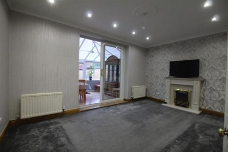 3 bedroom house to rent - Photo 2