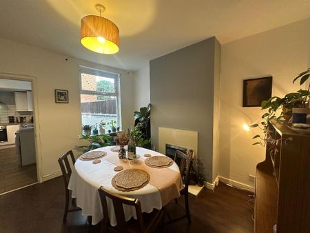 2 bedroom terraced house to rent - Photo 5