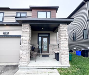 For Lease - 201 Invention Boulevard, Kanata, Ontario - Photo 6