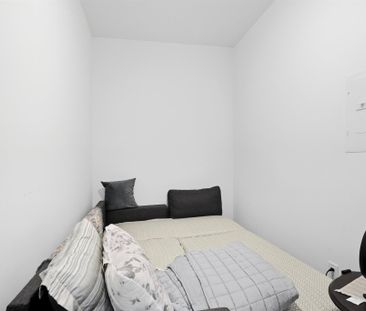 For Lease - 180 Veterans Drive Unit# 410, Brampton, Ontario - Photo 2