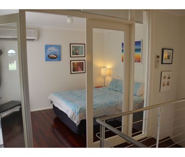 Light, bright and just so central - Photo 3