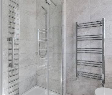 5 bedroom detached house to rent - Photo 4