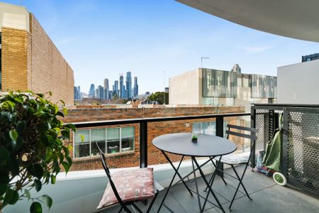 Unit 309/74-76 Eastern Road, South Melbourne. - Photo 2