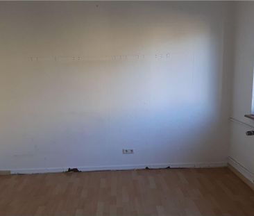 Zweizimmerwohnung mit Balkon, gemütlich + hell, ca. 39m², im 1. OG - Photo 1
