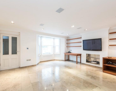 5 bedroom semi-detached house to rent - Photo 2