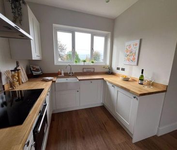 3 bedroom bungalow to rent - Photo 3