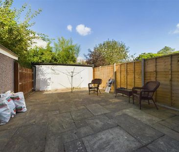 3 bedroom terraced house to rent - Photo 4