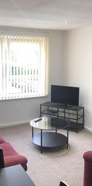 2 bedroom house share to rent - Photo 1