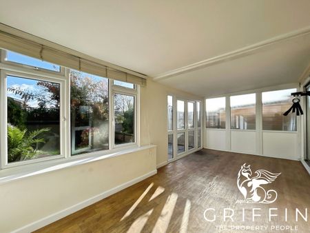 Hill Road, Benfleet, SS7 - Photo 5