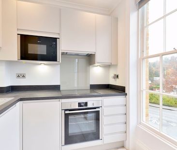 High Street, Godalming, Surrey, GU7 - Photo 2