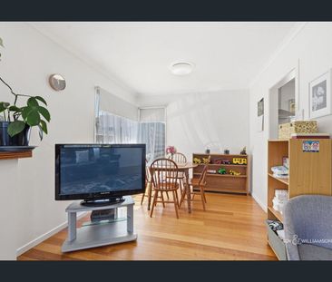 Standout family home - Photo 4