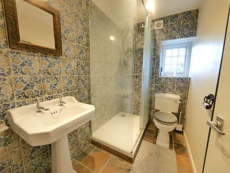 Eastington, Cheltenham, GL54 - Photo 2