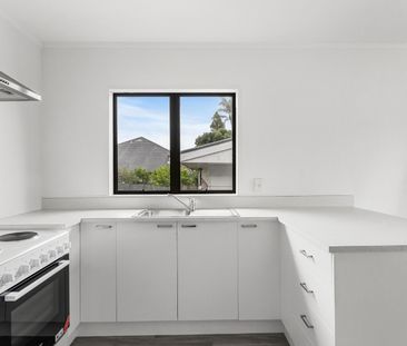 2-bedroom standalone home! - Photo 1