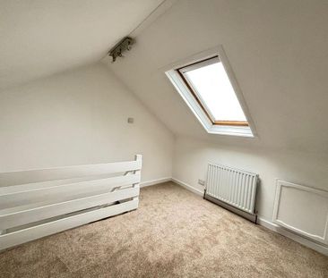 3 bedroom terraced house to rent - Photo 6