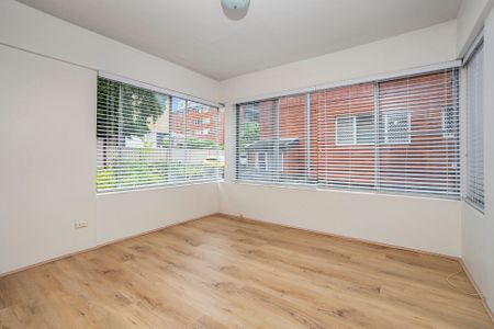 Neat Two-Bedroom Unit in the Heart of Hurstville - Photo 4