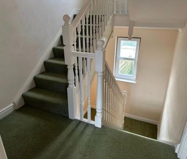 2 bedroom terraced house to rent - Photo 3