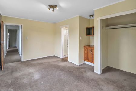 Family Home For You in Maungaraki - Photo 4