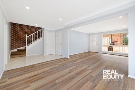 1/161 Epsom Road, Chipping Norton NSW 2170 - Townhouse For Rent | Domain - Photo 4