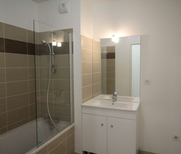 Location Appartement 3 pièces 66m² ST HERBLAIN 44800 - Photo 5