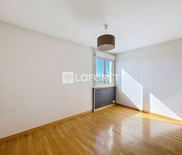 Location Appartement 4 pièces 66m² - Photo 5