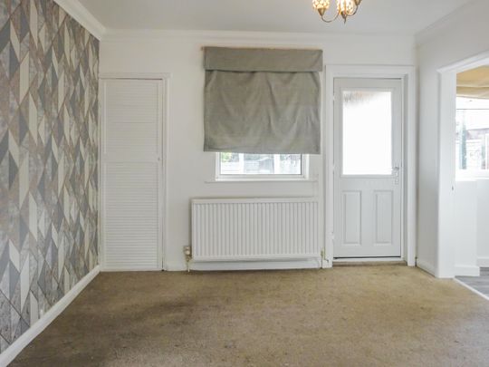 Hillside Avenue, Kettering - Photo 1