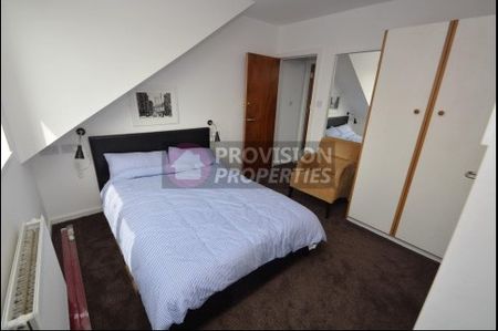 5 Bedroom Houses to Rent in Leeds - Photo 5