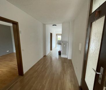 In guter Nachbarschaft! Helle, großzügige und wirklich schöne 2 Zimmer-Wohnung mit Balkon und Gemeinschaftsgarten, Gartenstr. 20, Lollar Ruttershausen - Foto 1