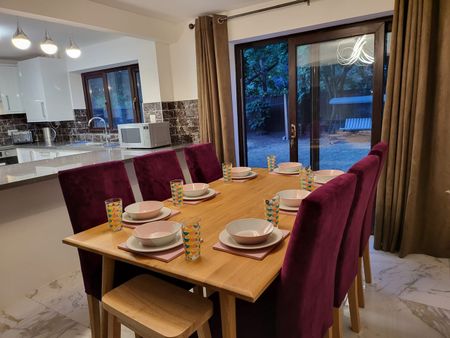 4 Bed Detached House, Wilkinson Croft, B8 - Photo 2