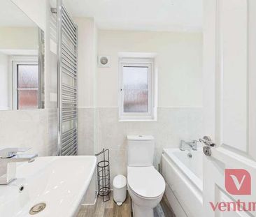Sabina Close, Fairfields, MK11 - Photo 4