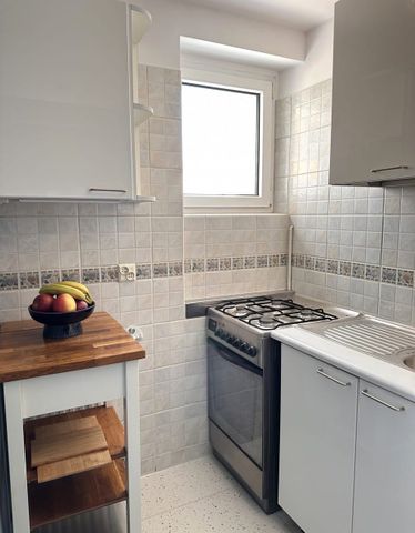 Kawalerka, Łazarz, Załęże, 1 piętro 28 m² - Photo 2