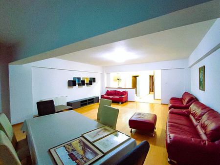 Apartament 3 camere 104 MP + loc parcare de inchiriat, zona Delfinariu - Fotografie 3