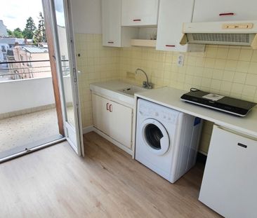 Location Appartement 1 pièce 30m² - Photo 2