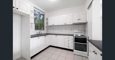 Sun-Drenched Beachside Living | Footsteps To Bondi Beach - Photo 2