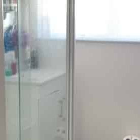 2 bedroom with internal access garage - Photo 4