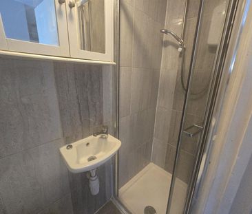 Birling Road, Erith DA8, London - Photo 4
